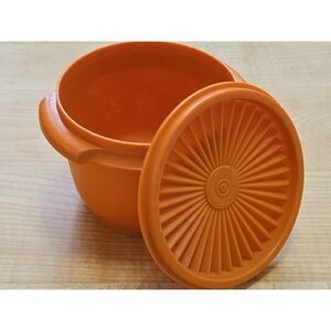 Vintage Tupperware Orange Servalier Bowl with Sunburst Lid 886-9 Made in USA